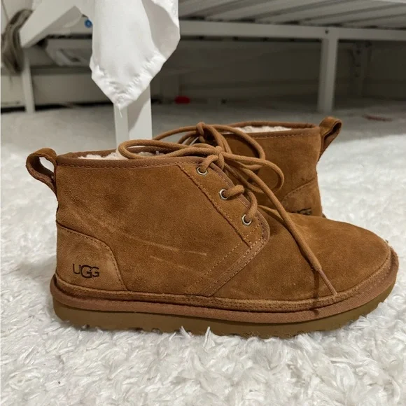 UGG | Shoes | Ugg Brown Suede Boots | Poshmark display picture 3